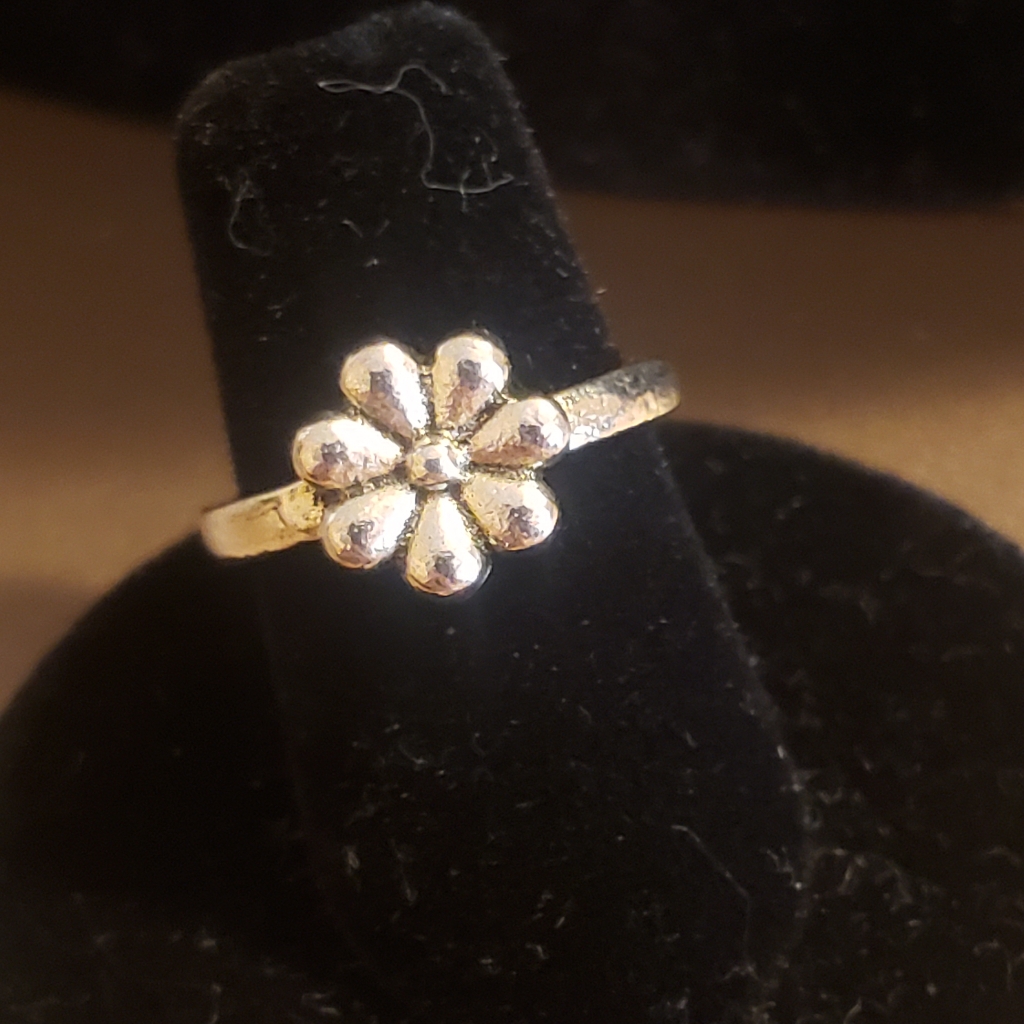 Small Flower Ring
